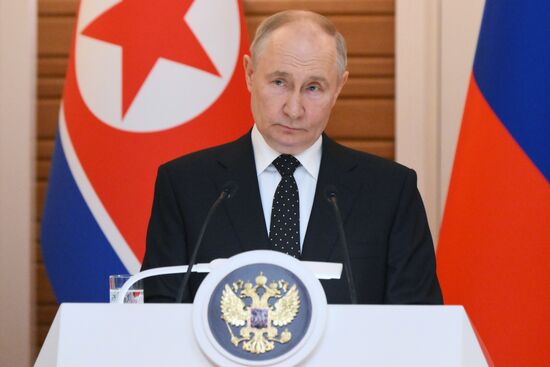 Дружественный государственный визит президента Владимира Путина в КНДР