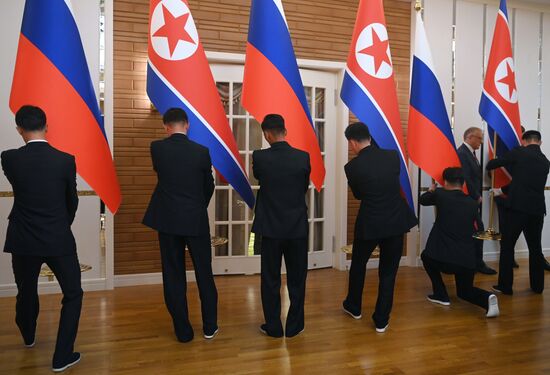 Дружественный государственный визит президента Владимира Путина в КНДР