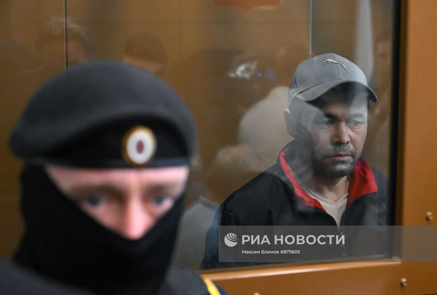 Избрание меры пресечения обвиняемым в массовых отравлениях в России