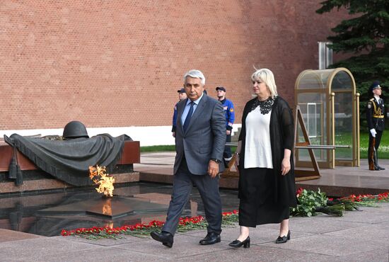 Профилактика Вечного огня в Александровском саду 