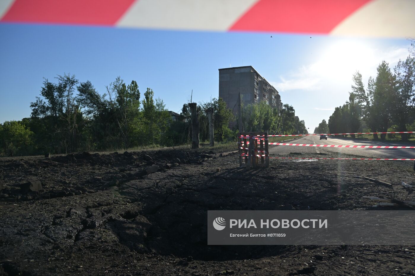 Последствия обстрела ВСУ Первомайска в ЛНР