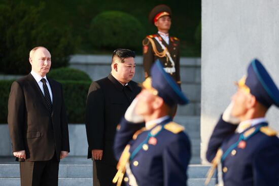 Дружественный государственный визит президента Владимира Путина в КНДР