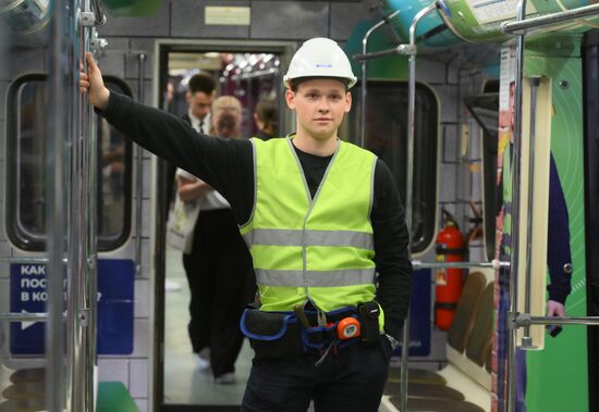 Запуск тематического поезда, посвященного среднему профессиональному образованию