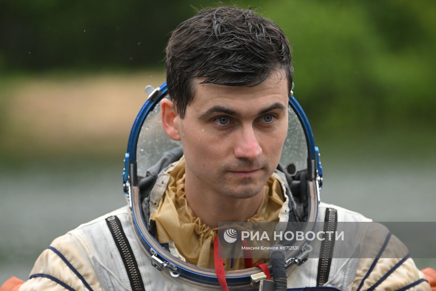 Тренировки космонавтов в случае приземления на водную поверхность