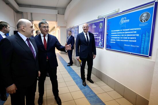 Премьер-министр Михаил Мишустин посетил МГТУ "СТАНКИН"