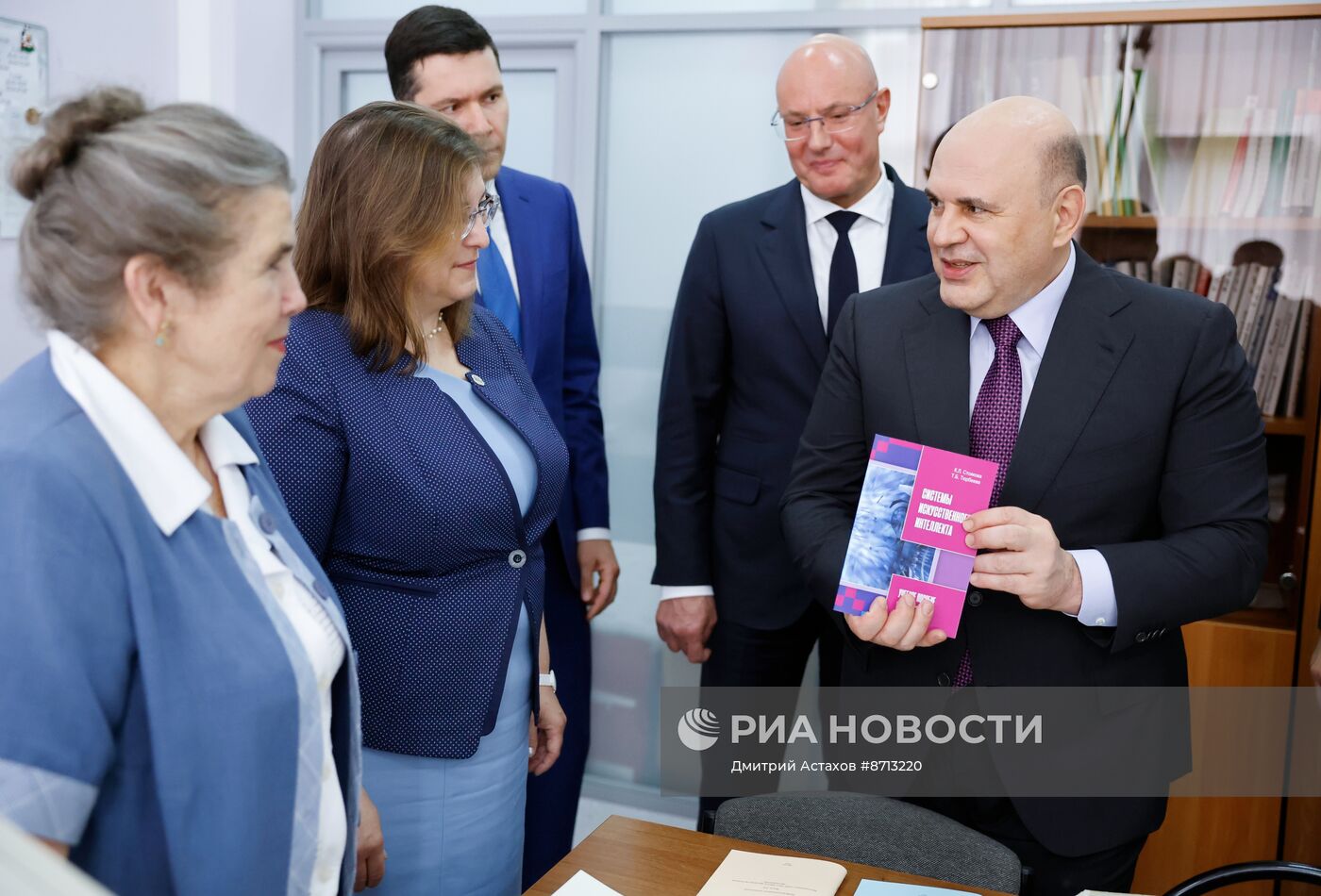 Премьер-министр Михаил Мишустин посетил МГТУ "СТАНКИН"