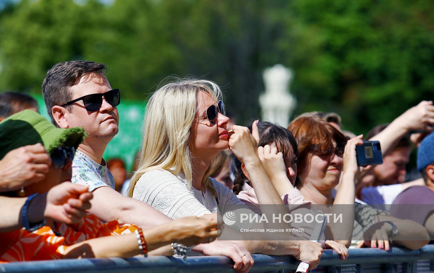 Выставка "Россия". Музыкально-поэтическая композиция "Реквием. Вечная слава героям"