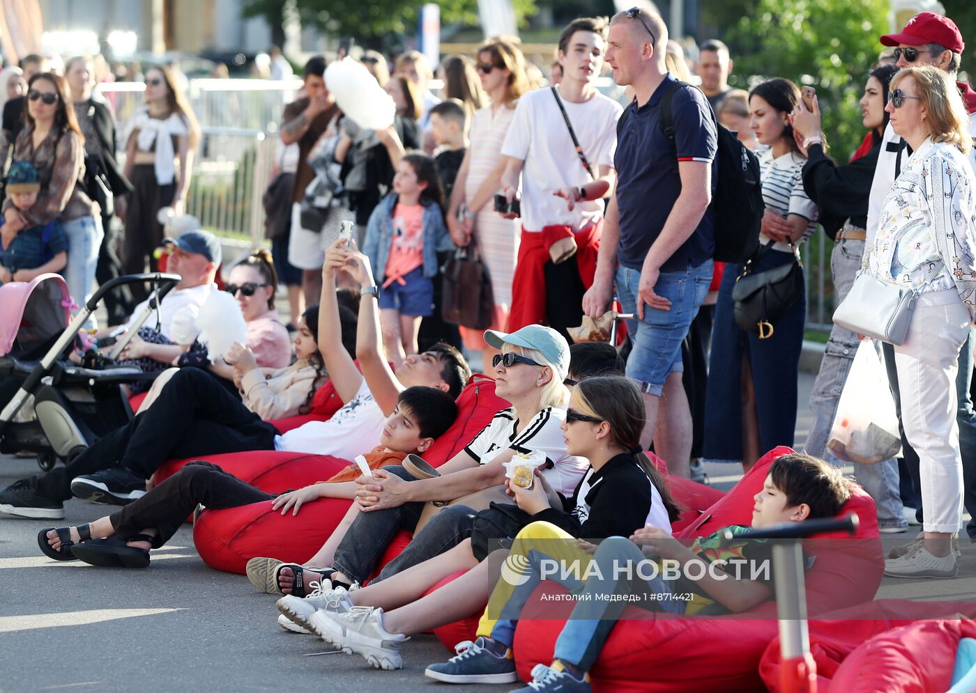 Выставка "Россия". Спектакль "Судьба человека. Первая весна"