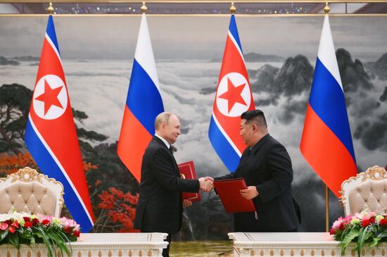 Дружественный государственный визит президента Владимира Путина в КНДР