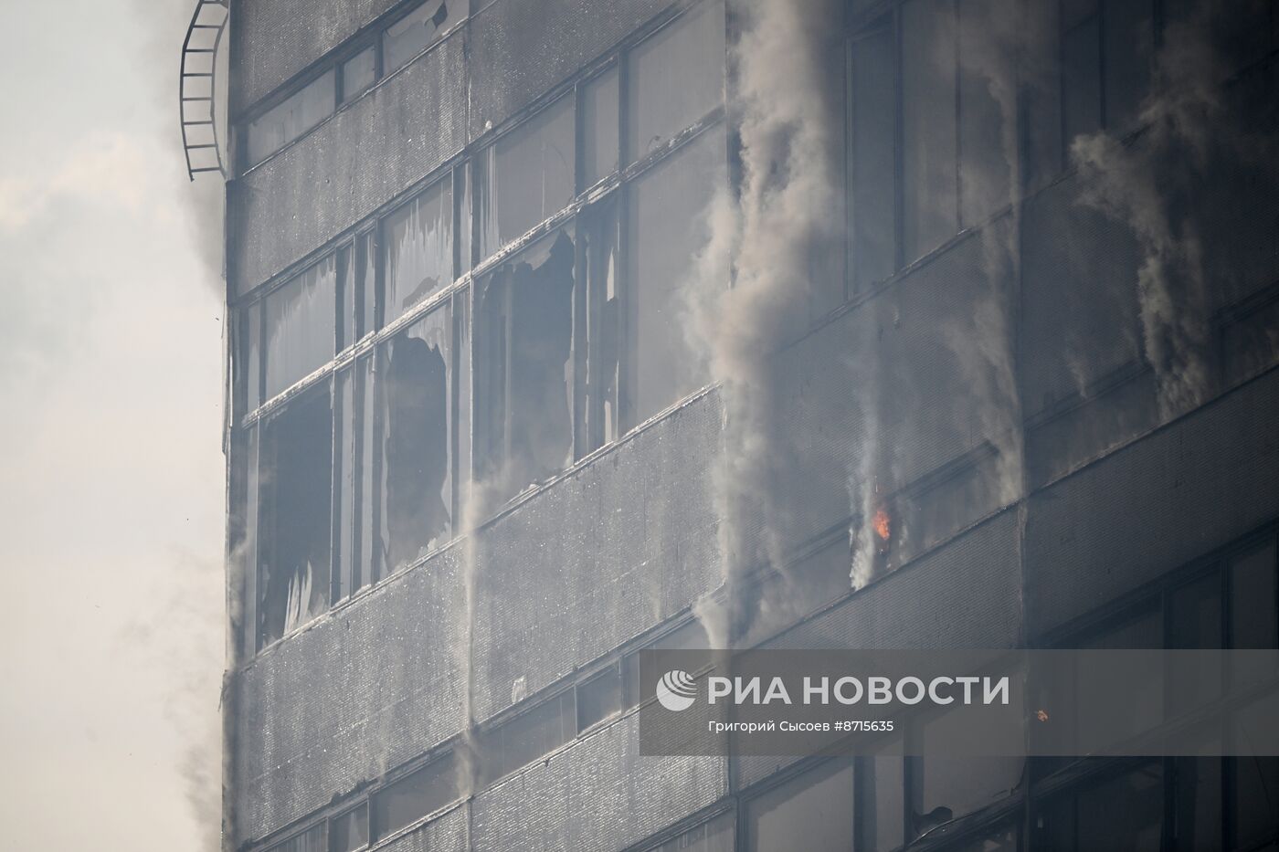 Пожар на территории НИИ "Платан"