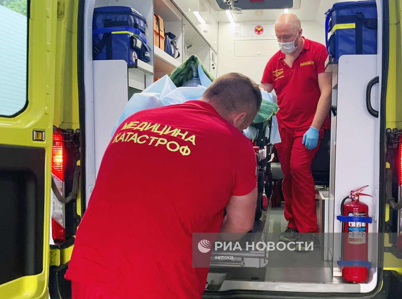 Пострадавших при атаке на Севастополь детей доставили в Москву