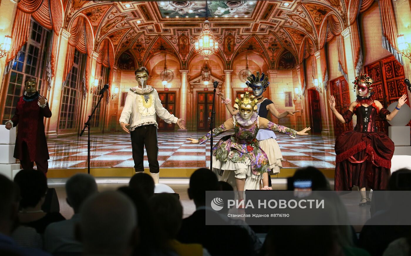 Выставка "Россия". Презентация театральных фестивалей Тамбовской области "Тамбовщина театральная"