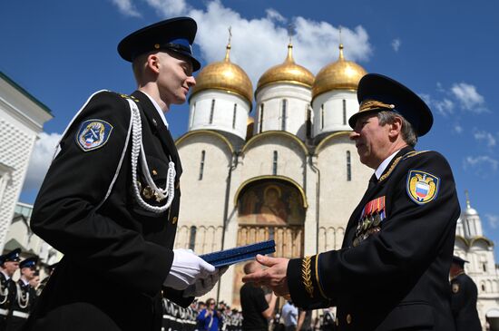 Вручение аттестатов выпускникам кадетских классов ФСО России 