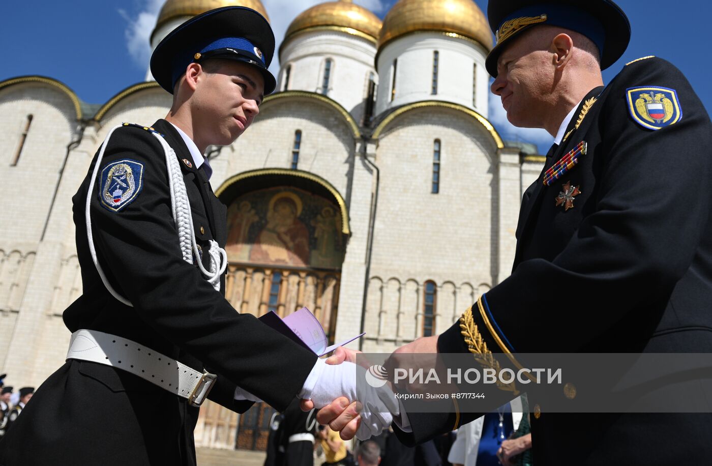 Вручение аттестатов выпускникам кадетских классов ФСО России 