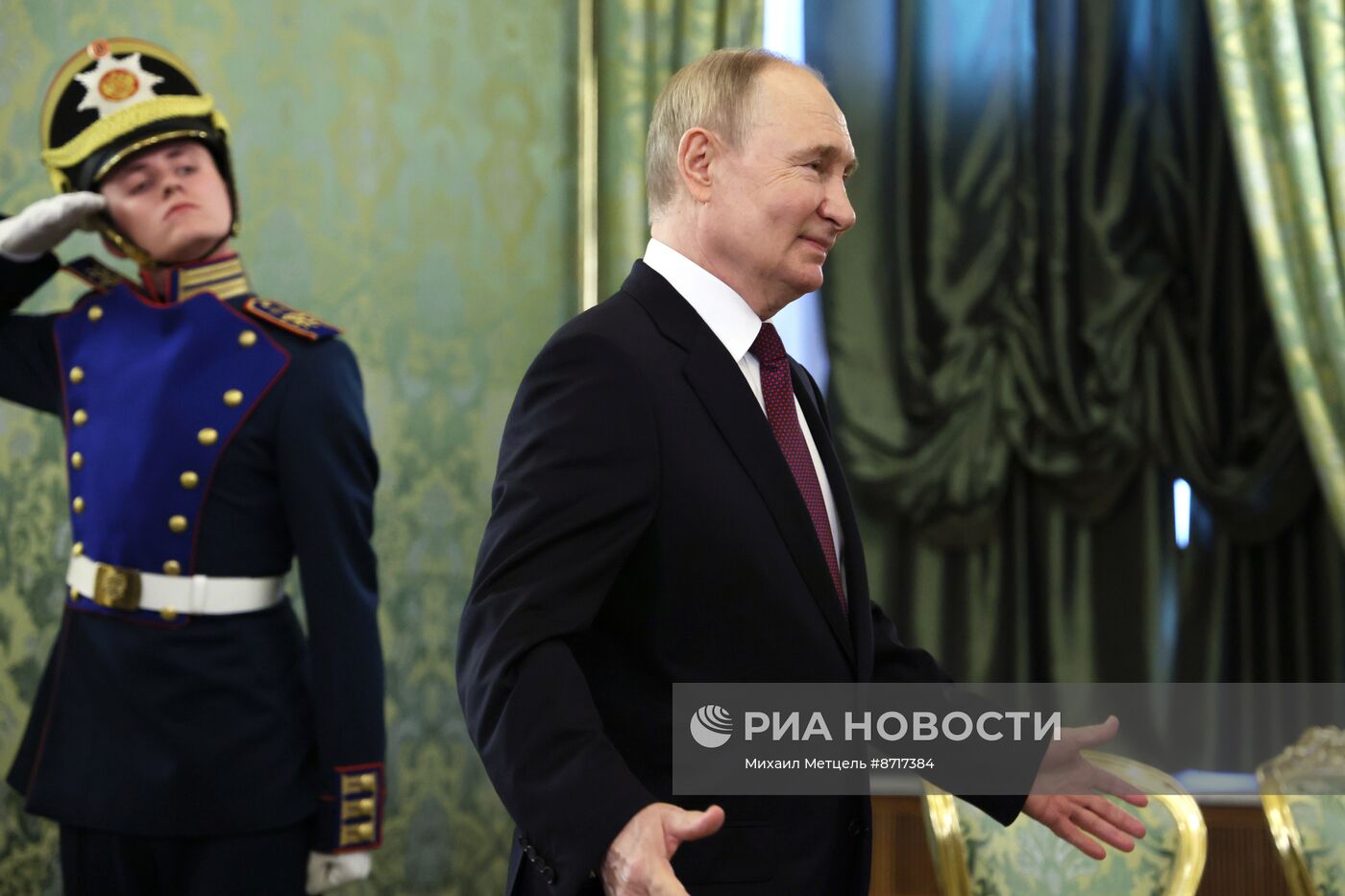 Президент Владимир Путин встретился с президентом Конго Дени Сассу-Нгессо