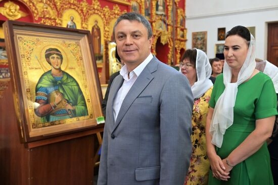 Праздничное богослужение по случаю 80-летия Луганской епархии