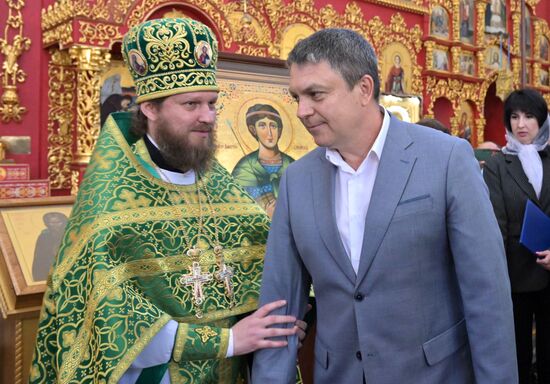 Праздничное богослужение по случаю 80-летия Луганской епархии