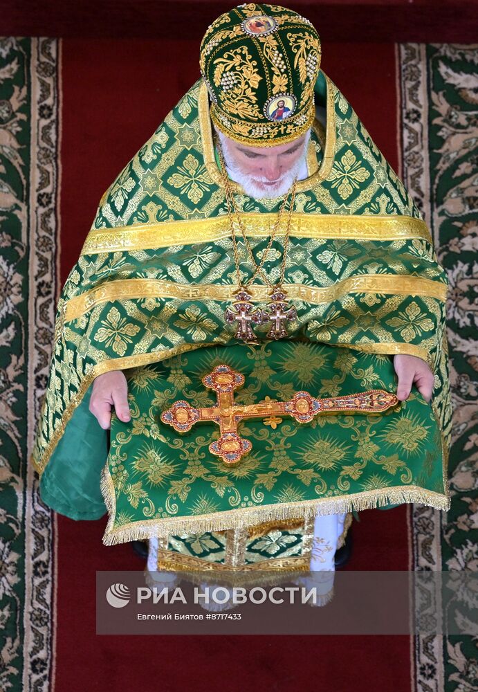 Праздничное богослужение по случаю 80-летия Луганской епархии