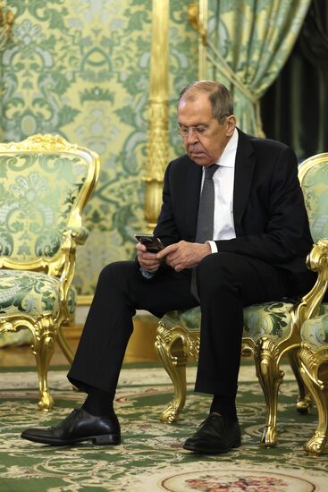 Президент Владимир Путин встретился с президентом Конго Дени Сассу-Нгессо