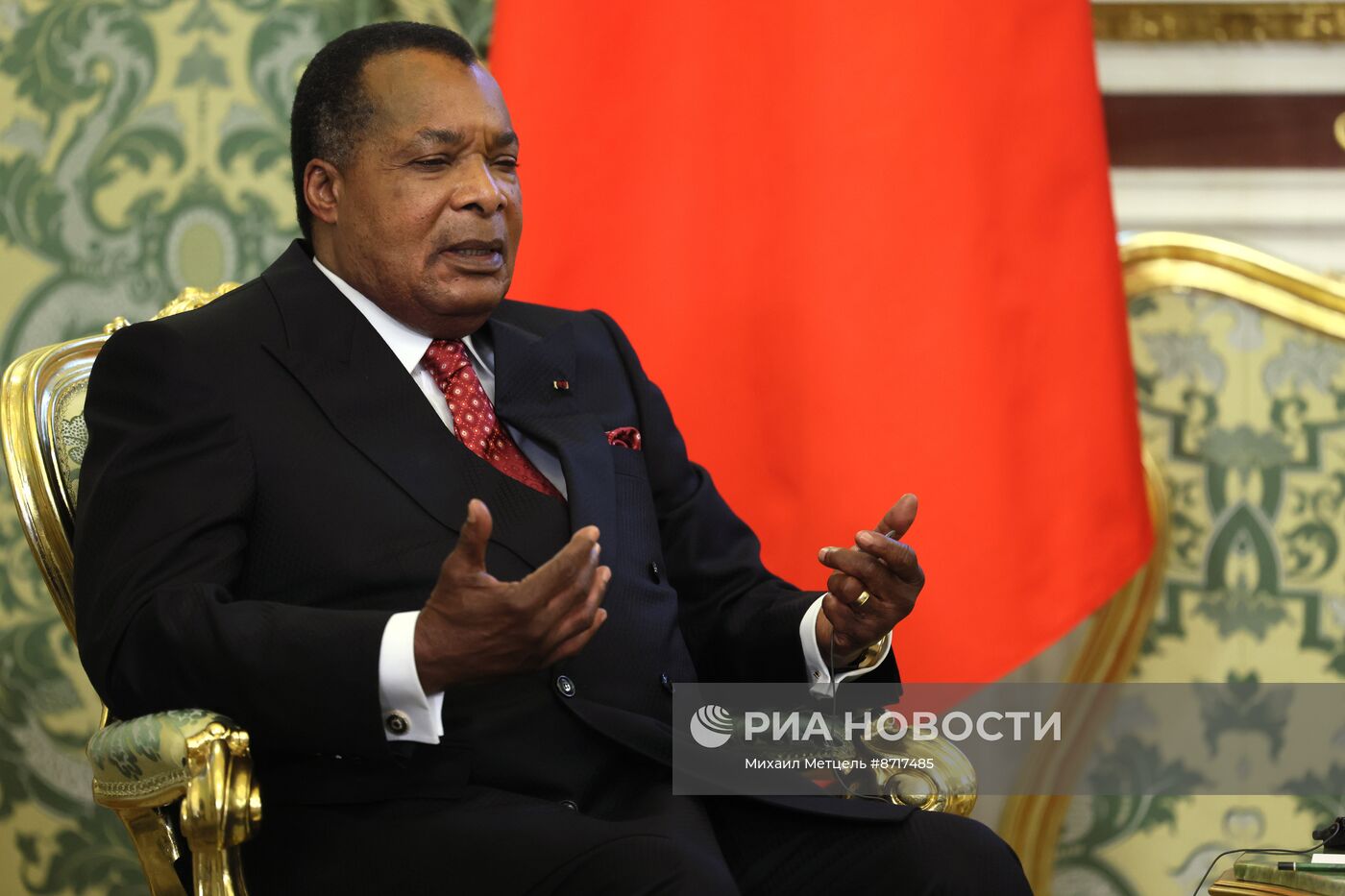 Президент Владимир Путин встретился с президентом Конго Дени Сассу-Нгессо