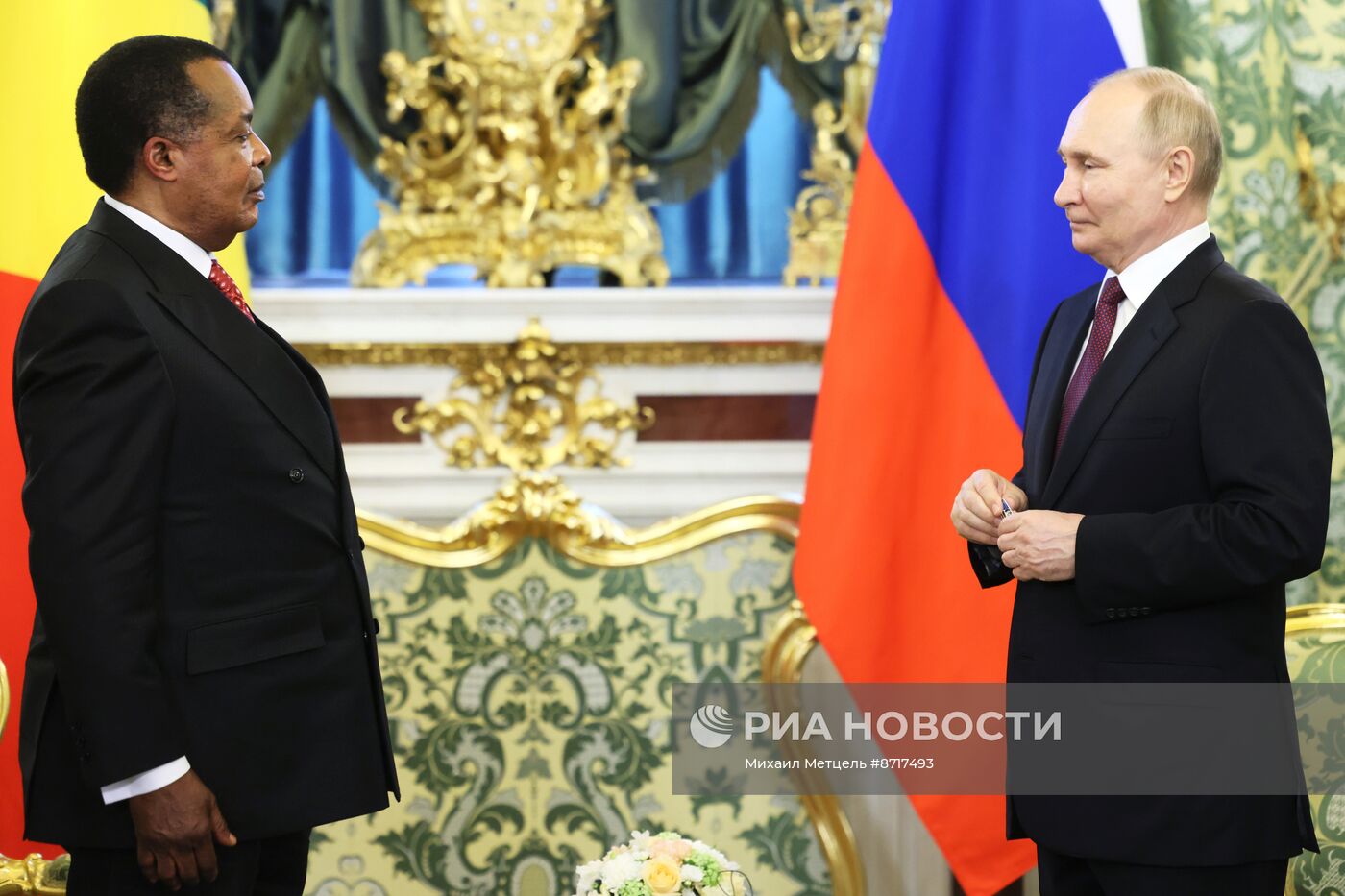 Президент Владимир Путин встретился с президентом Конго Дени Сассу-Нгессо