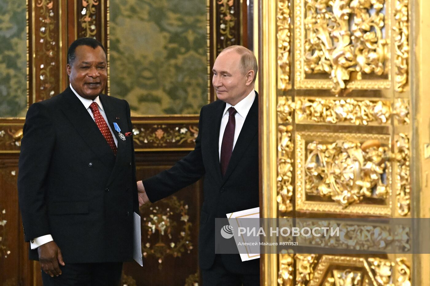 Президент Владимир Путин встретился с президентом Конго Дени Сассу-Нгессо