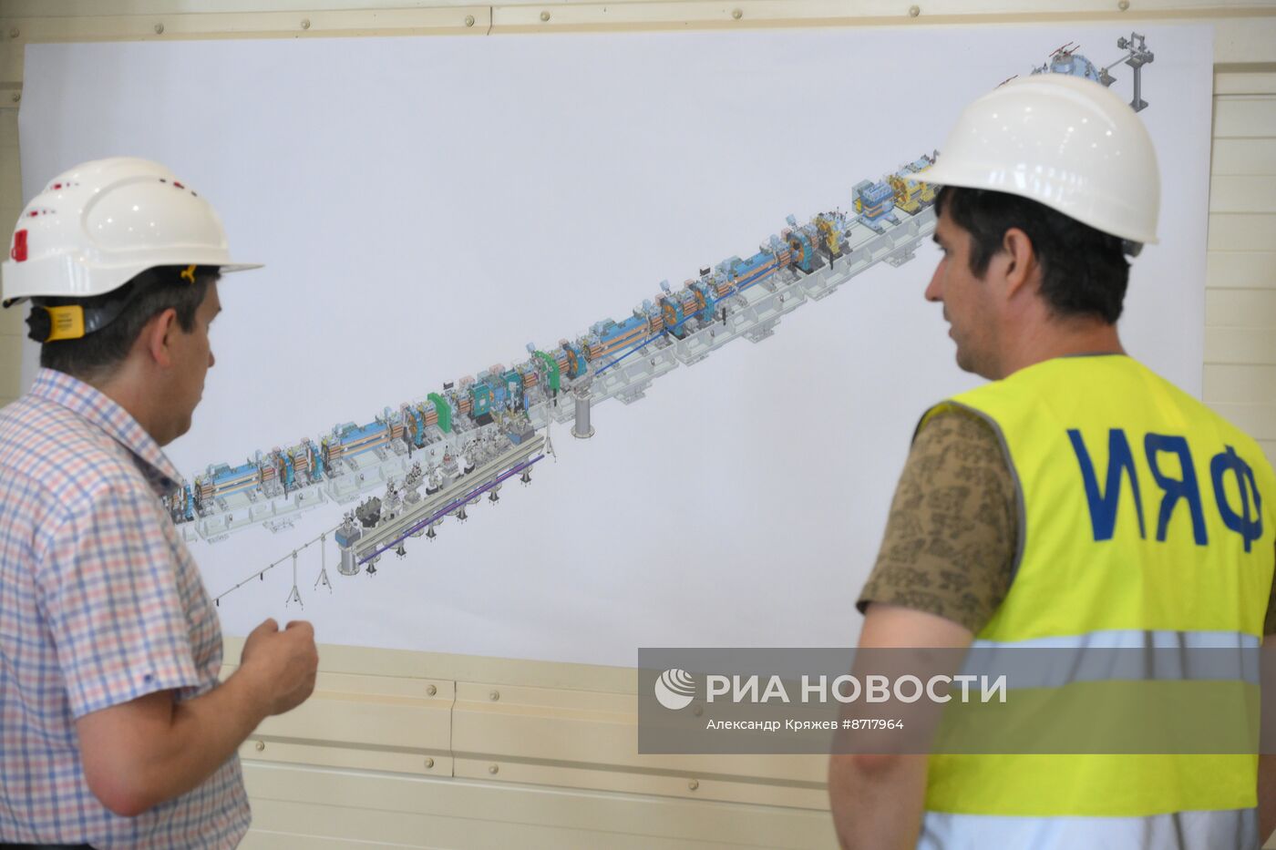 Сборка оборудования ускорительного комплекса ЦКП "СКИФ"