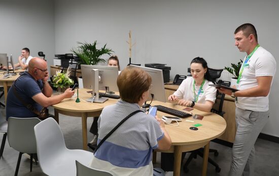 Открытие полноформатных отделений Сбера в ДНР и ЛНР