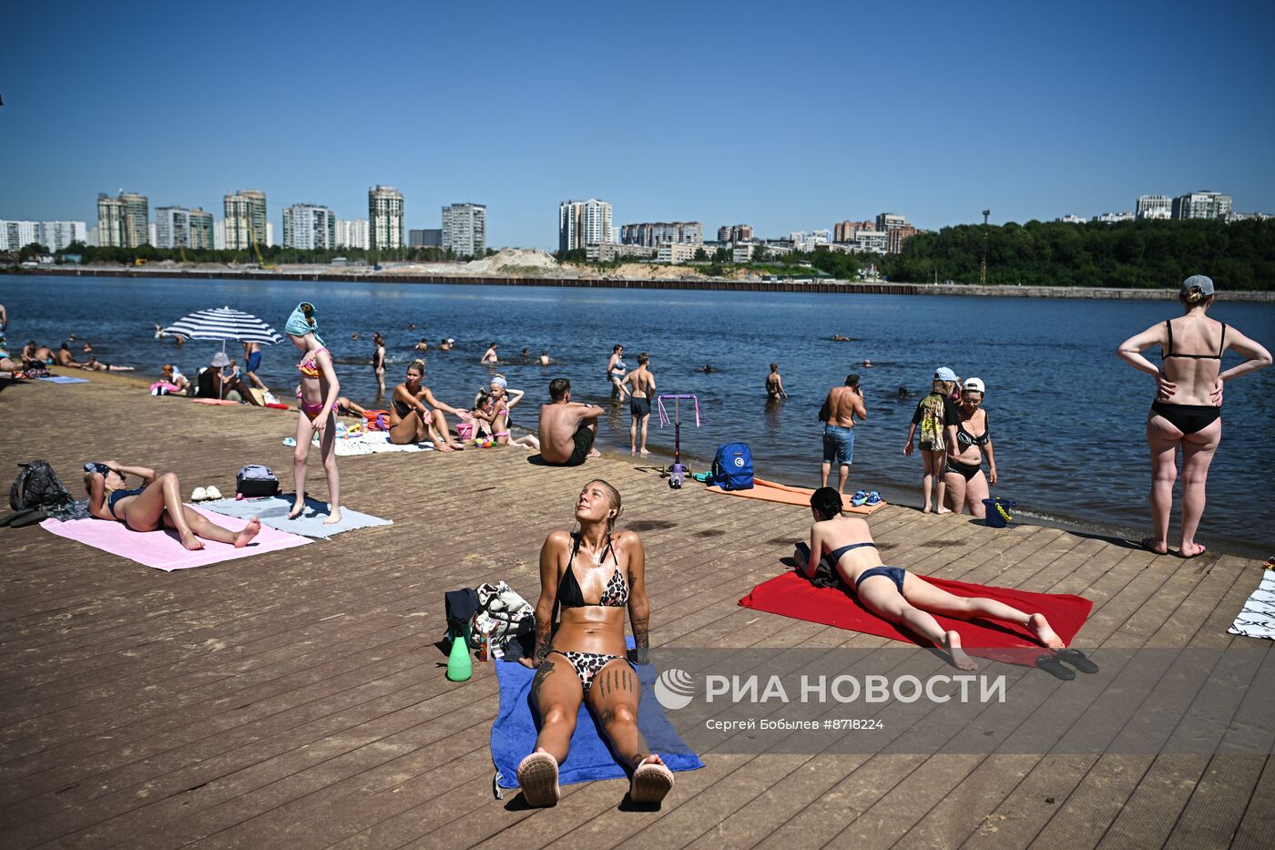 Жаркая погода в Москве