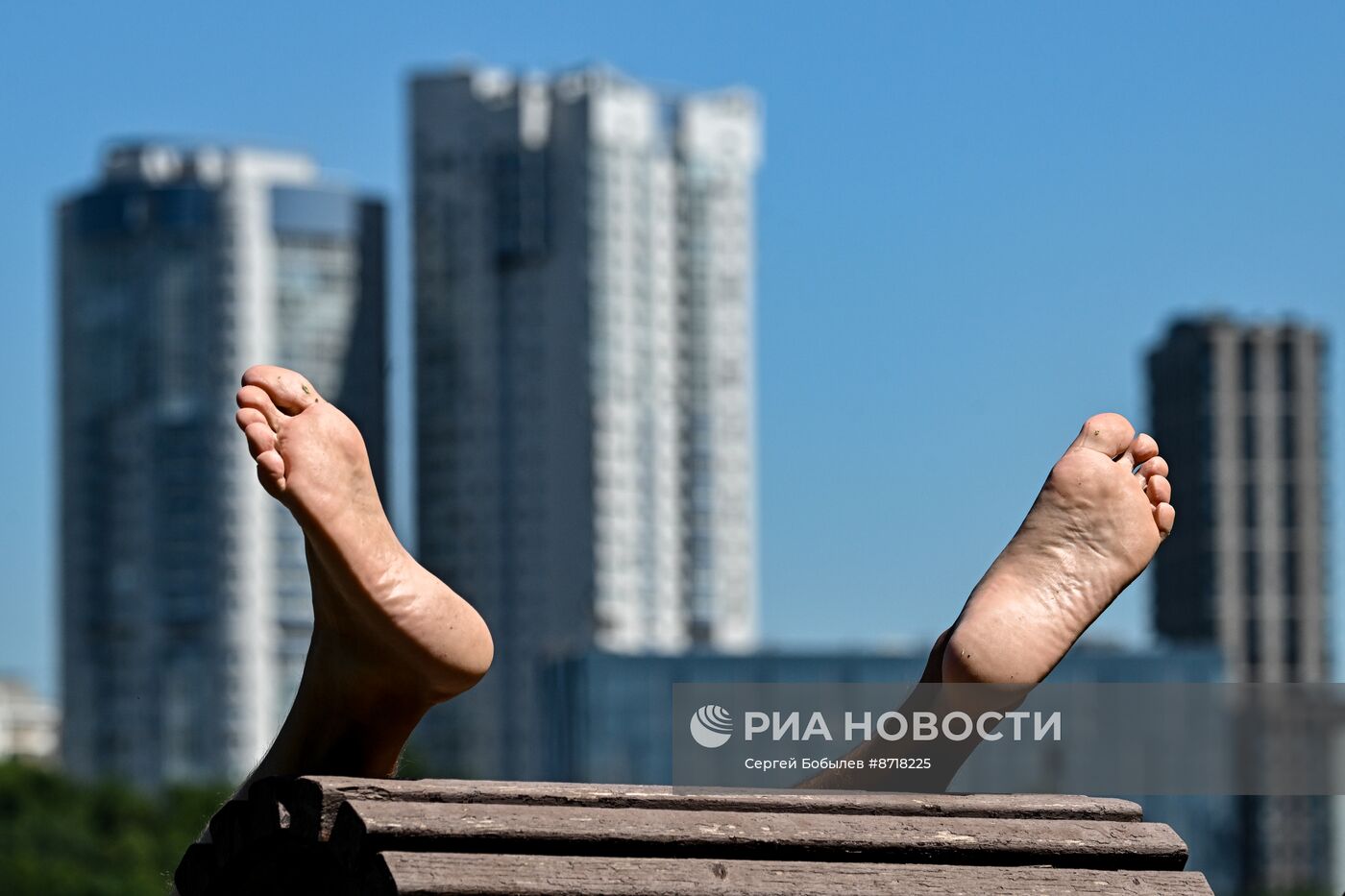 Жаркая погода в Москве