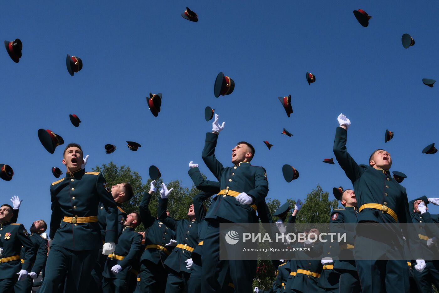 Выпуск офицеров в Новосибирском военном институте войск национальной гвардии РФ