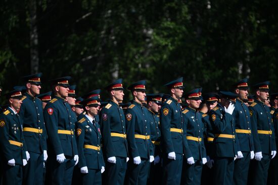 Выпуск офицеров в Новосибирском военном институте войск национальной гвардии РФ