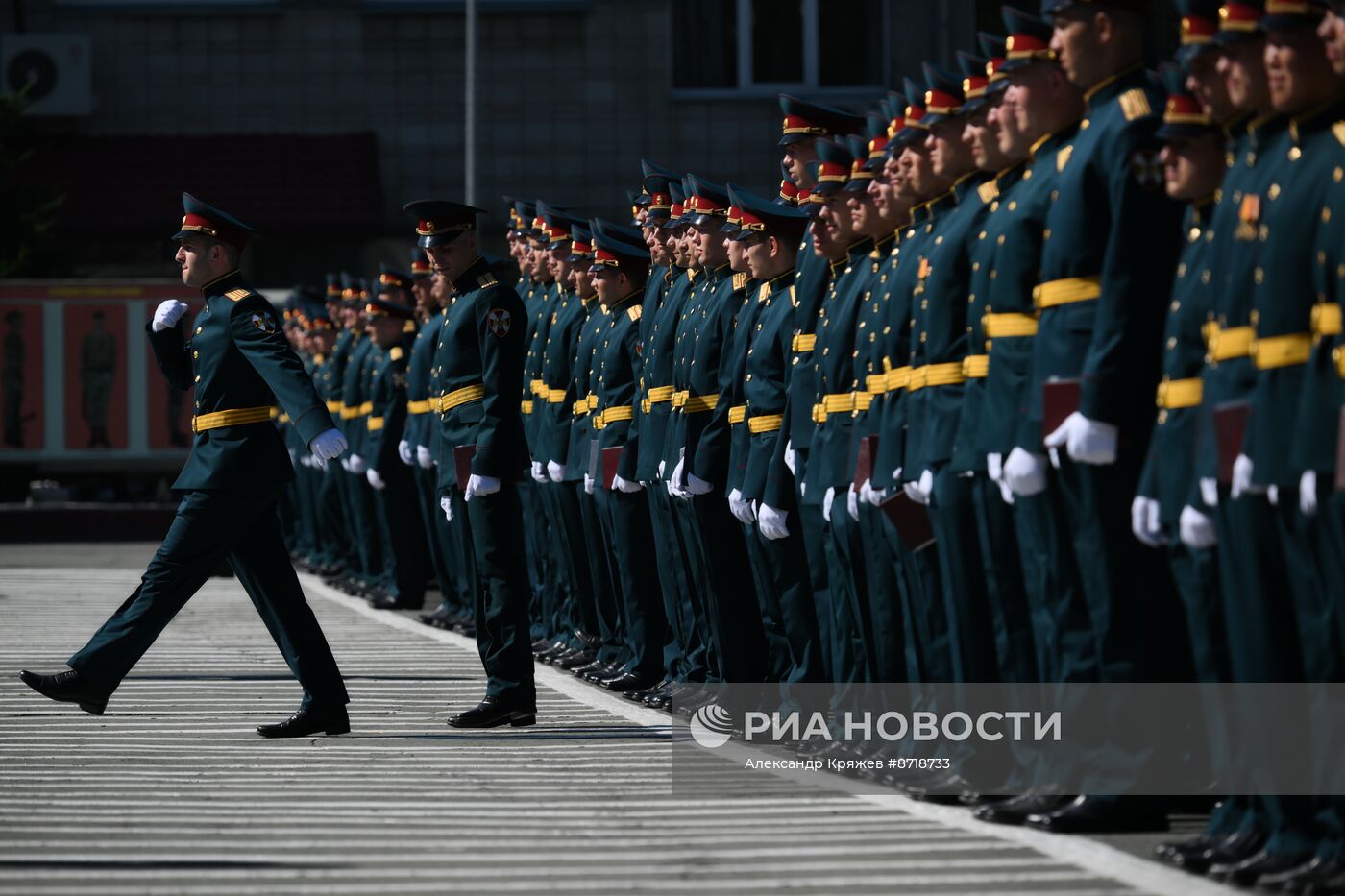 Выпуск офицеров в Новосибирском военном институте войск национальной гвардии РФ