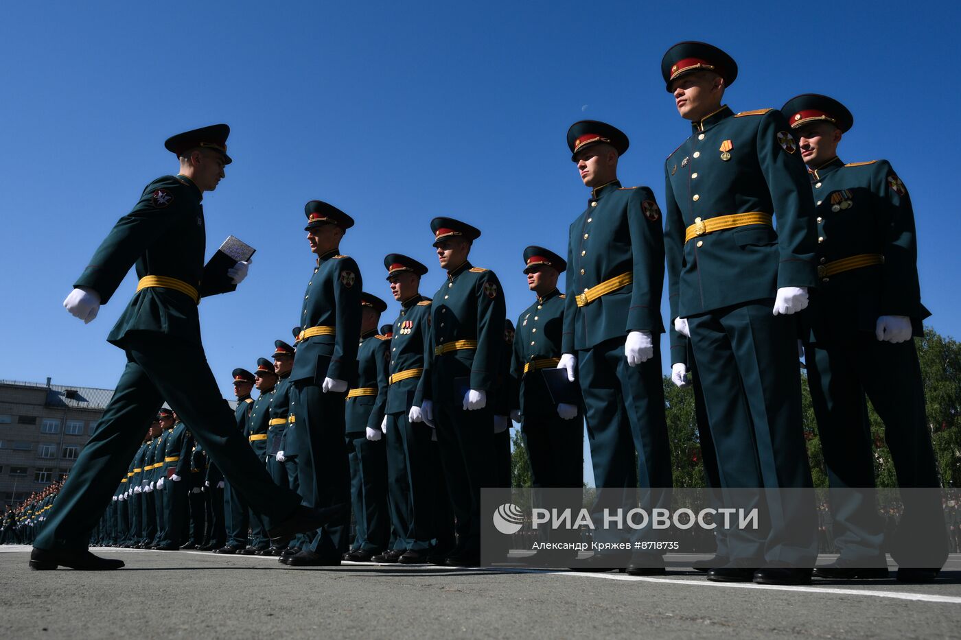 Выпуск офицеров в Новосибирском военном институте войск национальной гвардии РФ