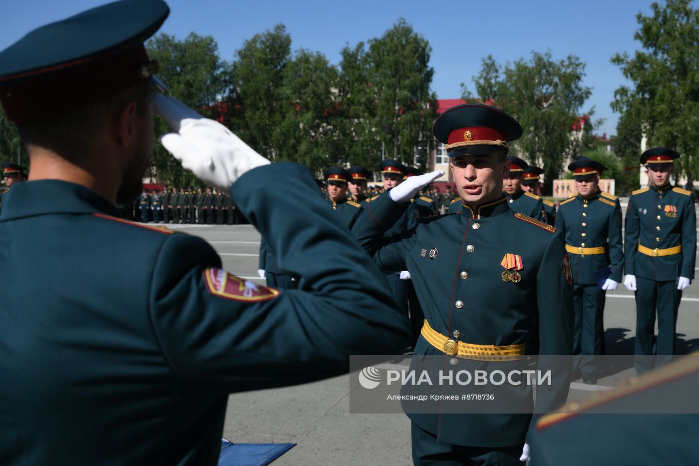 Выпуск офицеров в Новосибирском военном институте войск национальной гвардии РФ