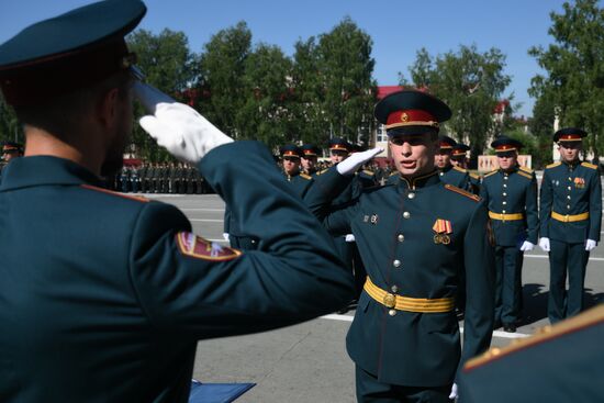 Выпуск офицеров в Новосибирском военном институте войск национальной гвардии РФ