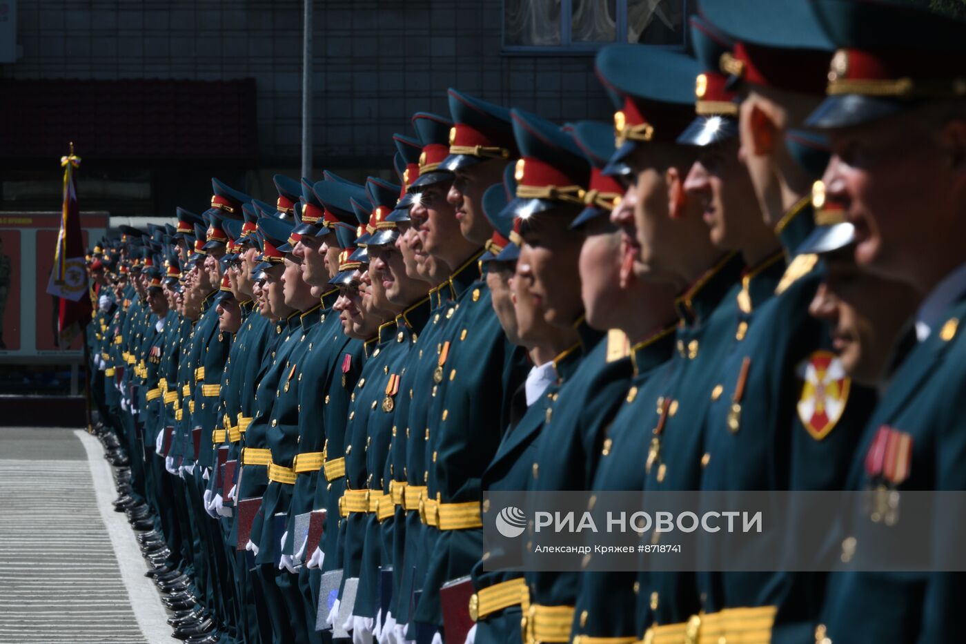 Выпуск офицеров в Новосибирском военном институте войск национальной гвардии РФ