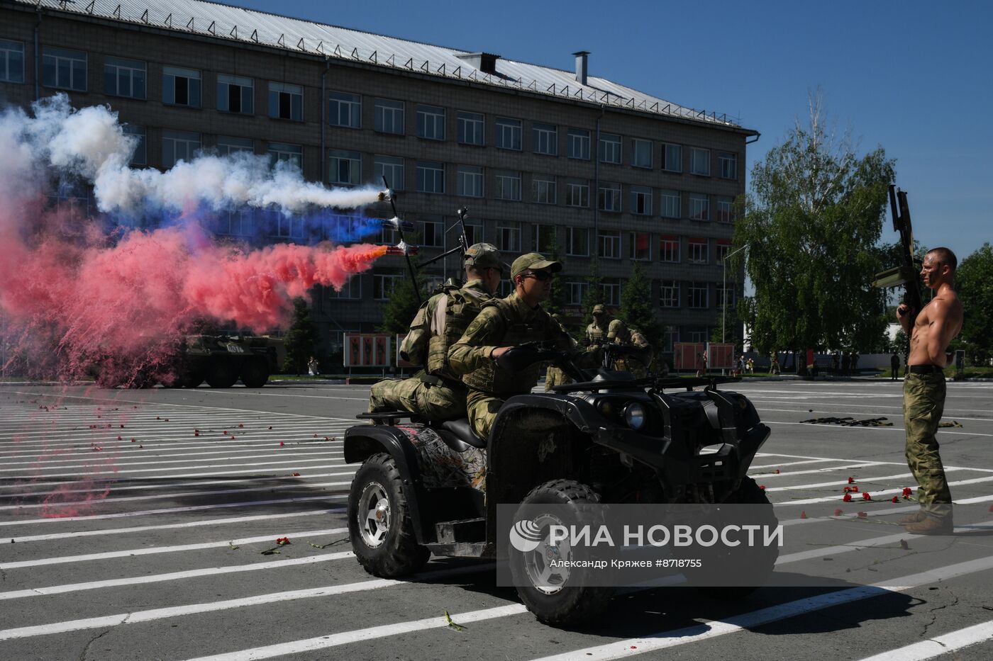 Выпуск офицеров в Новосибирском военном институте войск национальной гвардии РФ