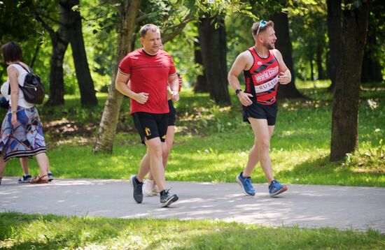 Отдых в Воронцовском парке в Москве