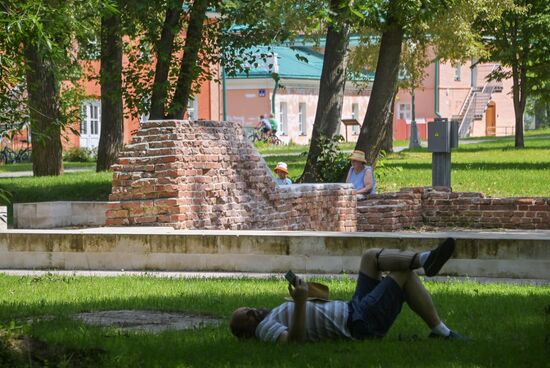 Отдых в Воронцовском парке в Москве