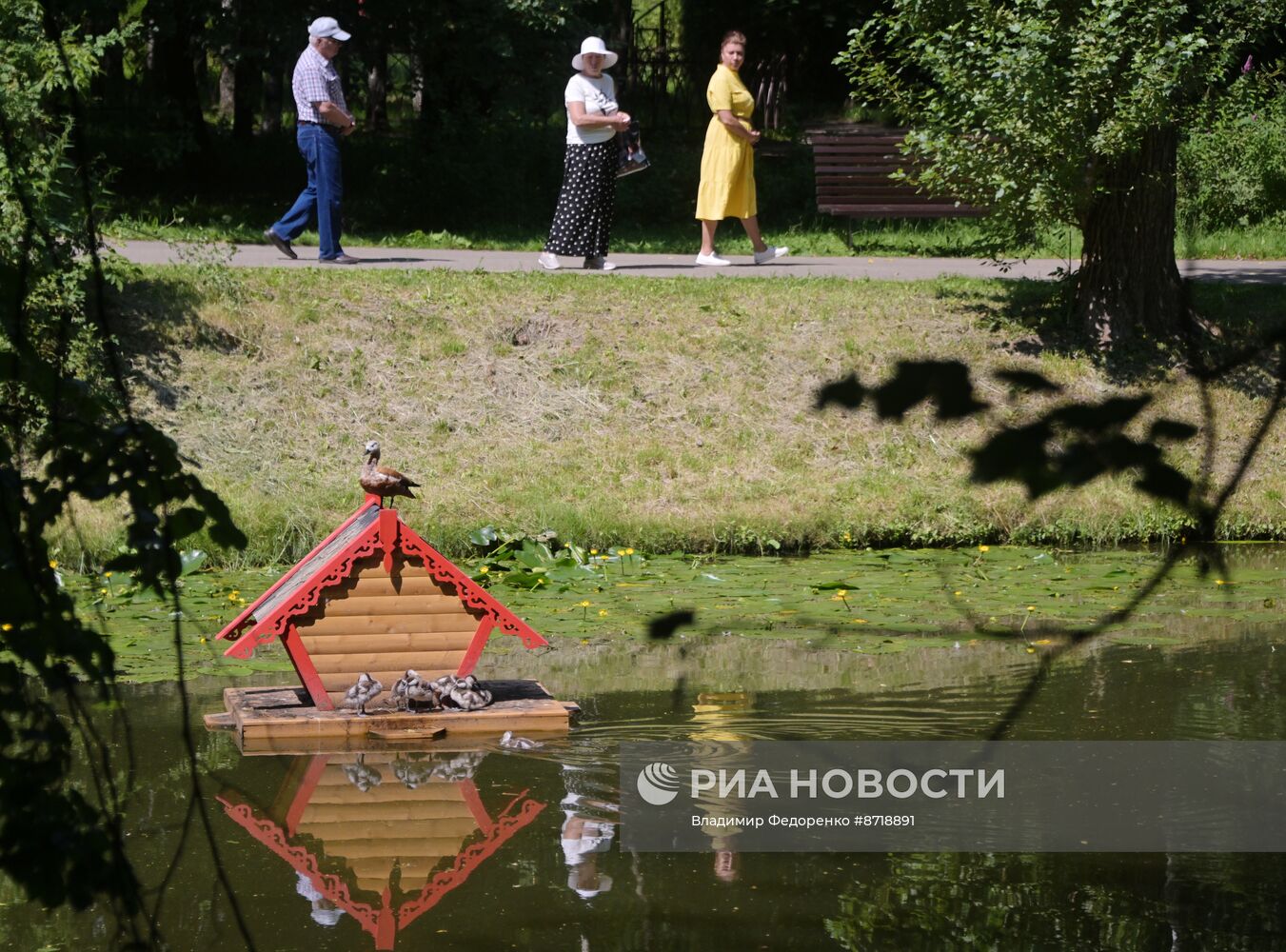 Отдых в Воронцовском парке в Москве