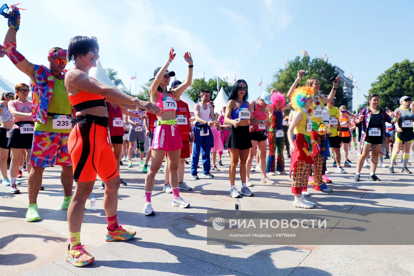 Выставка "Россия". Забег "Яркие люди" 