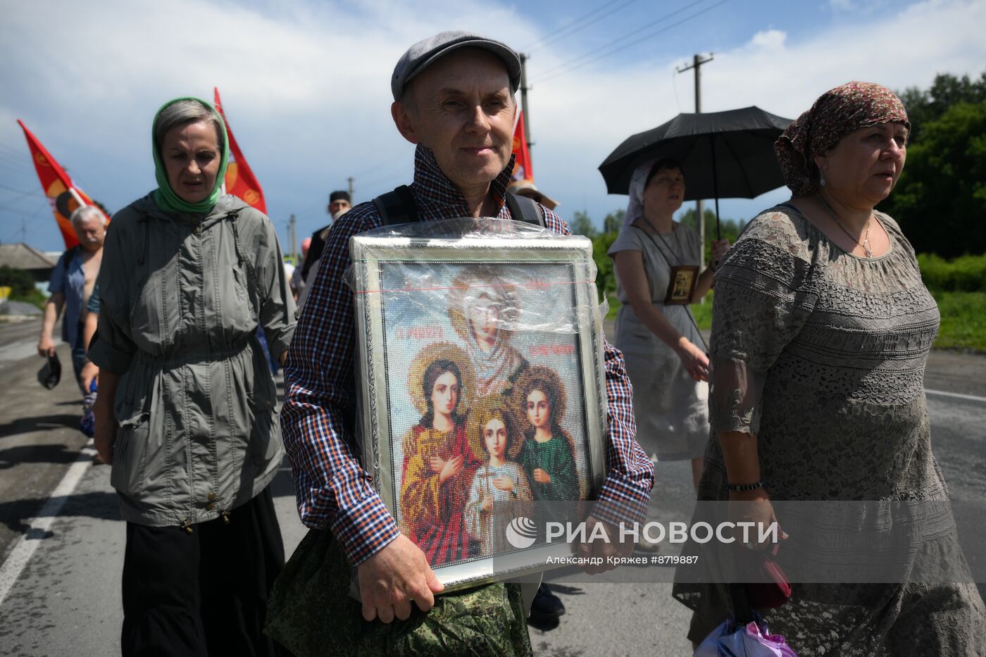 Крестный ход "За духовное возрождение России" в Новосибирской области