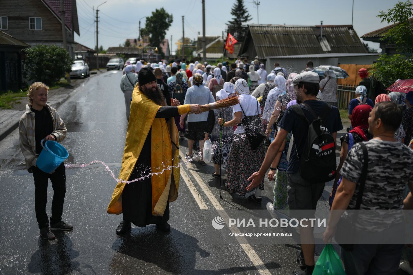 Крестный ход "За духовное возрождение России" в Новосибирской области