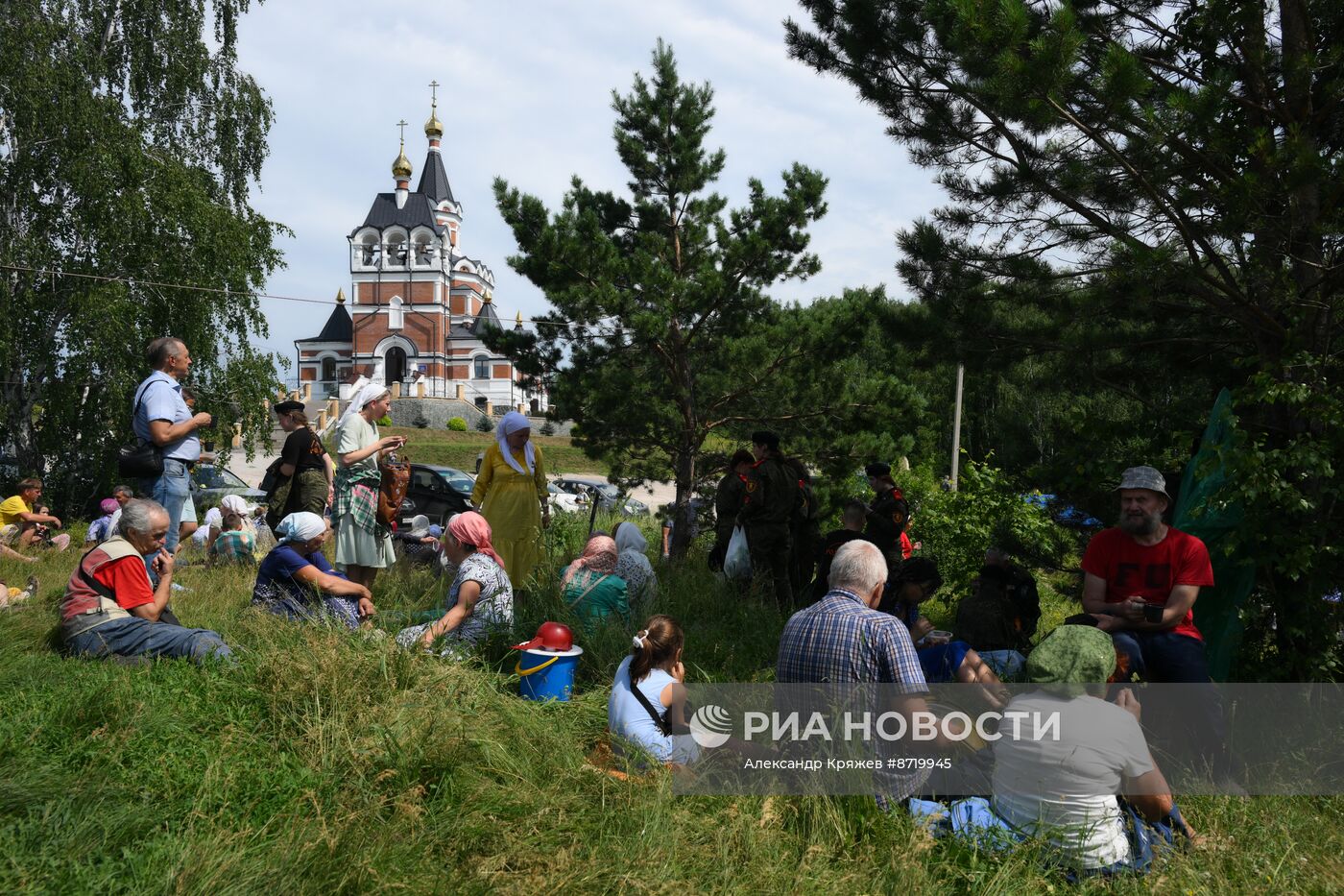 Крестный ход "За духовное возрождение России" в Новосибирской области