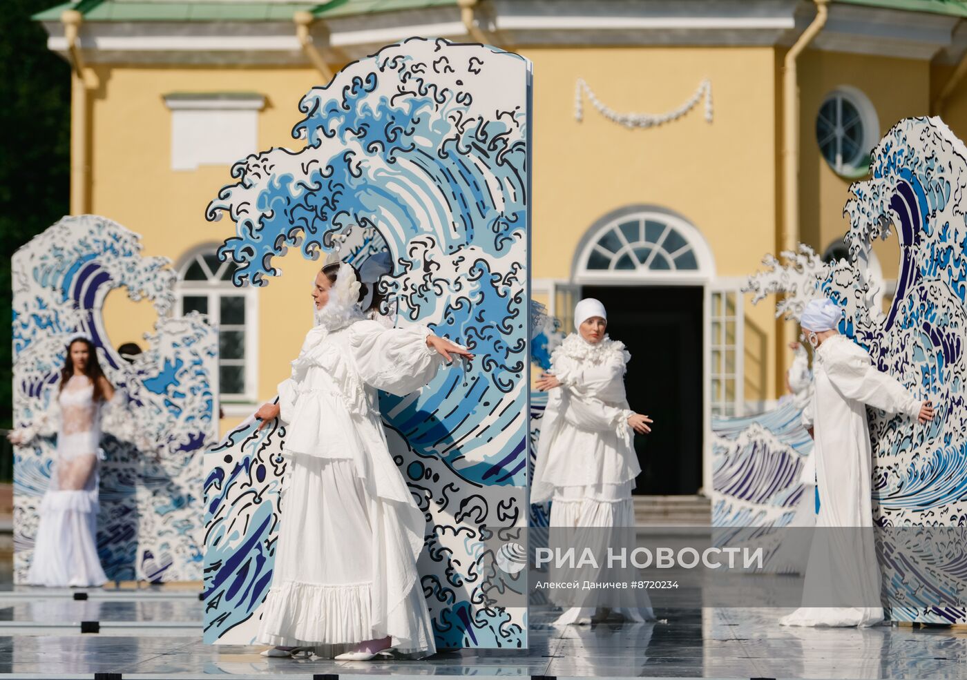 Дефиле "Ассоциации" в Царском Селе