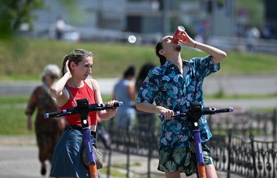 Жаркая погода в Москве