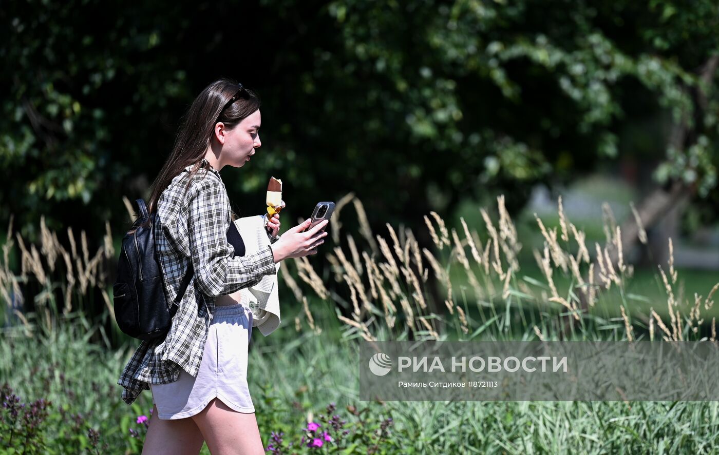 Жаркая погода в Москве