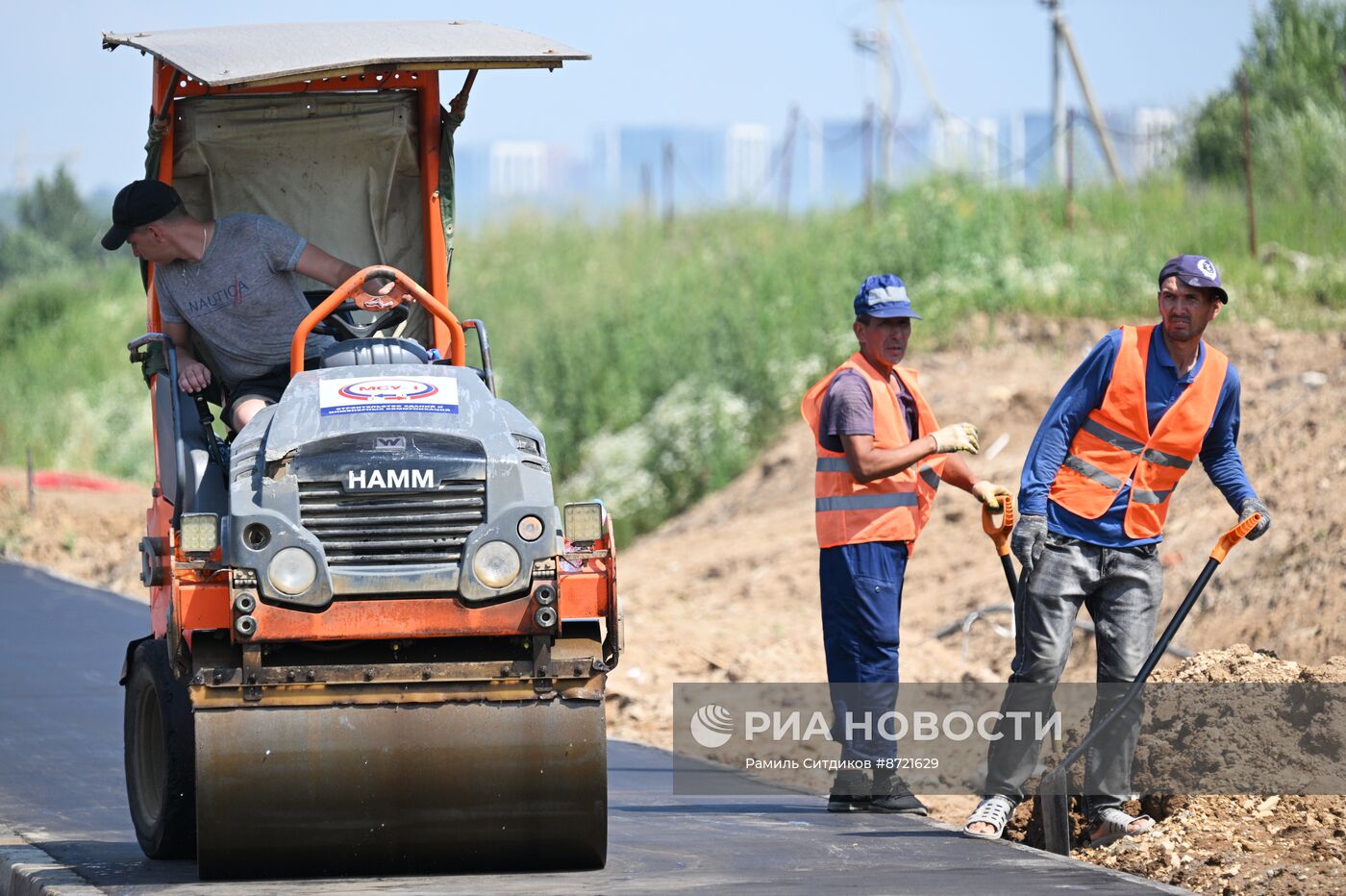 Мэр Москвы С. Собянин осмотрел объекты в ТиНАО