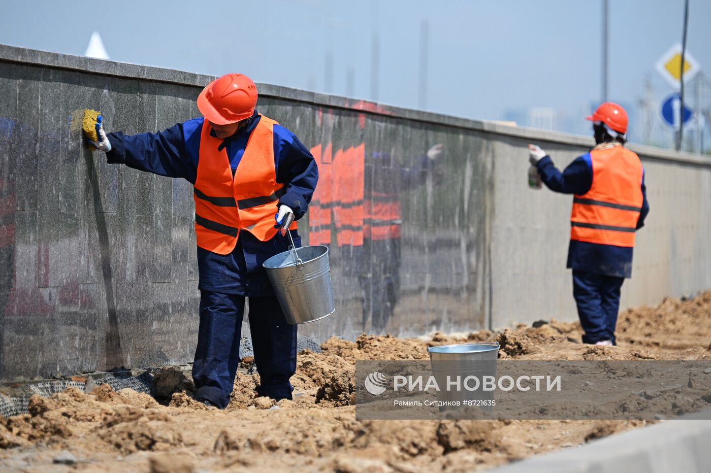 Мэр Москвы С. Собянин осмотрел объекты в ТиНАО